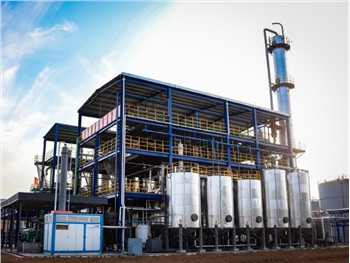 Rafinēšanas termināļa automātiskās iekraušanas buksēšanas sistēma Bemay